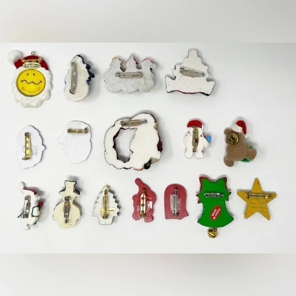 Vintage Lot of 16 Vintage Christmas Brooches
